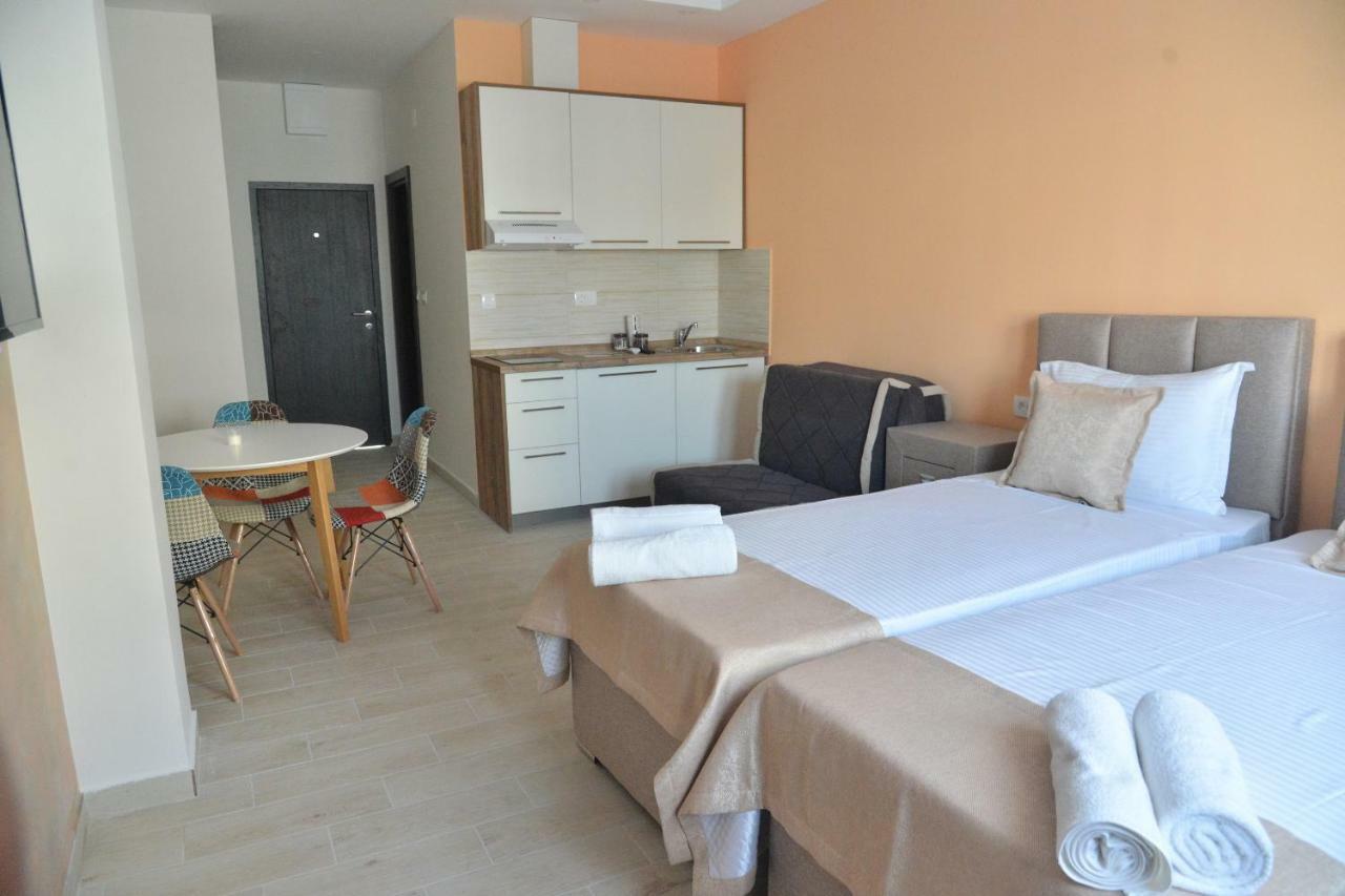 Helada Apartments Tivat Eksteriør bilde