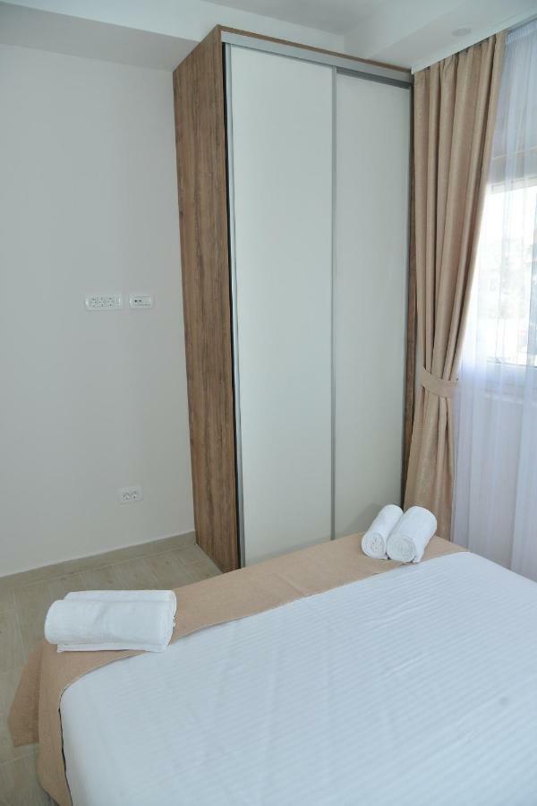 Helada Apartments Tivat Eksteriør bilde