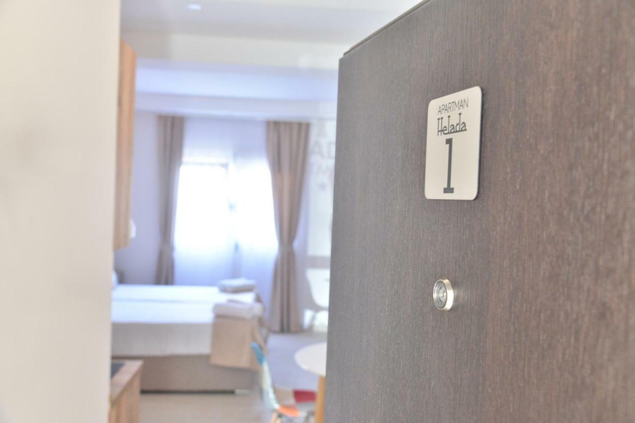 Helada Apartments Tivat Eksteriør bilde
