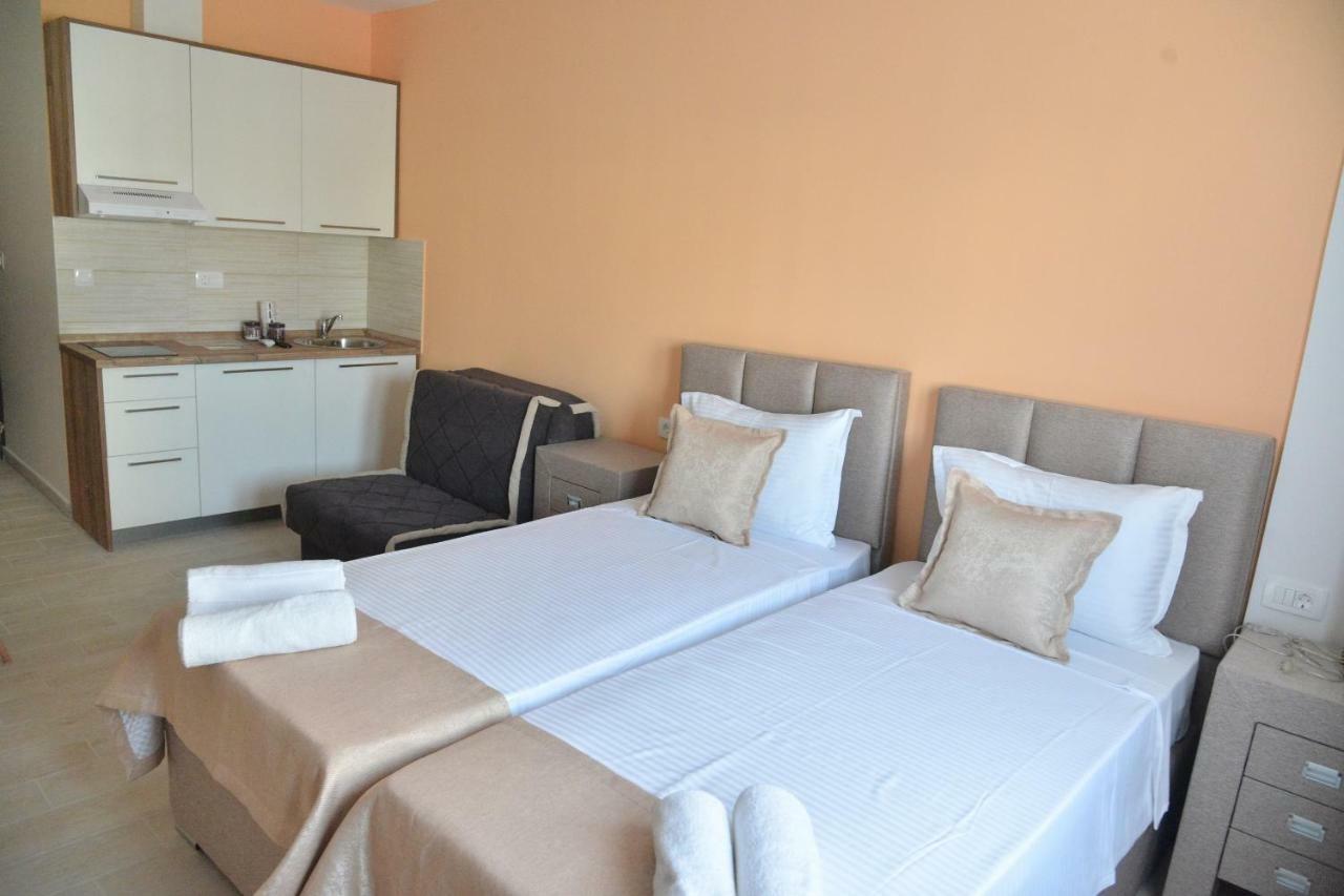 Helada Apartments Tivat Eksteriør bilde