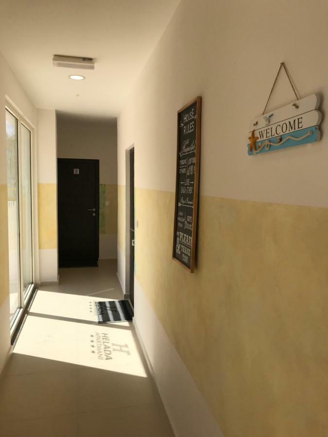 Helada Apartments Tivat Eksteriør bilde
