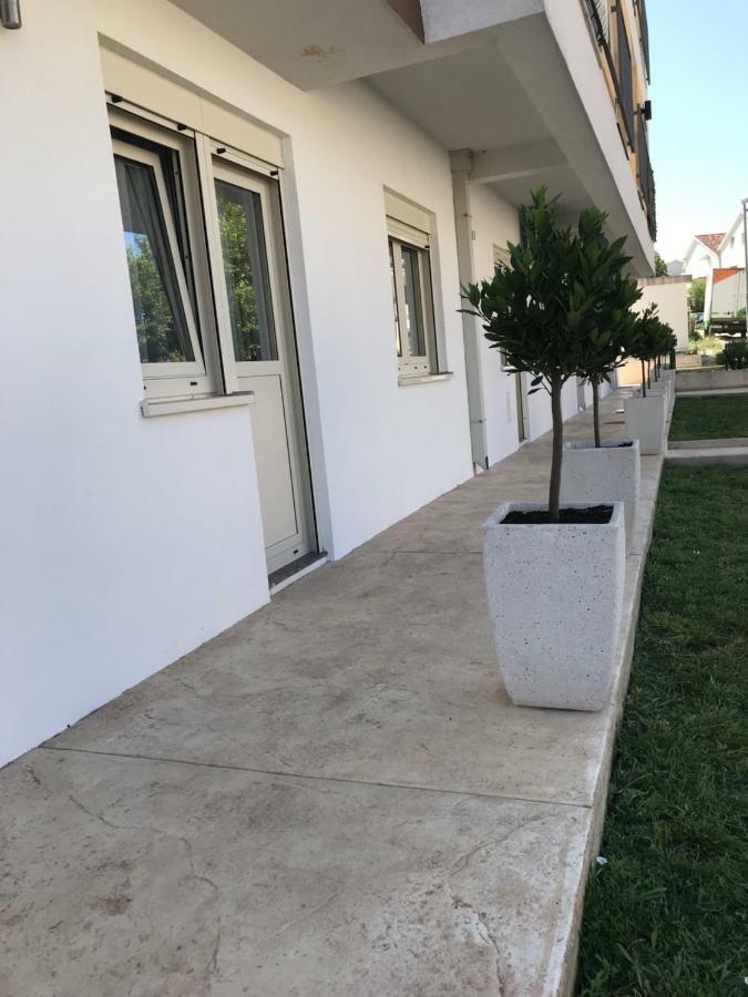 Helada Apartments Tivat Eksteriør bilde
